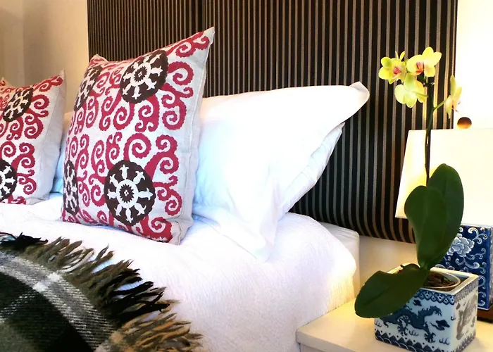 Antler Guest House